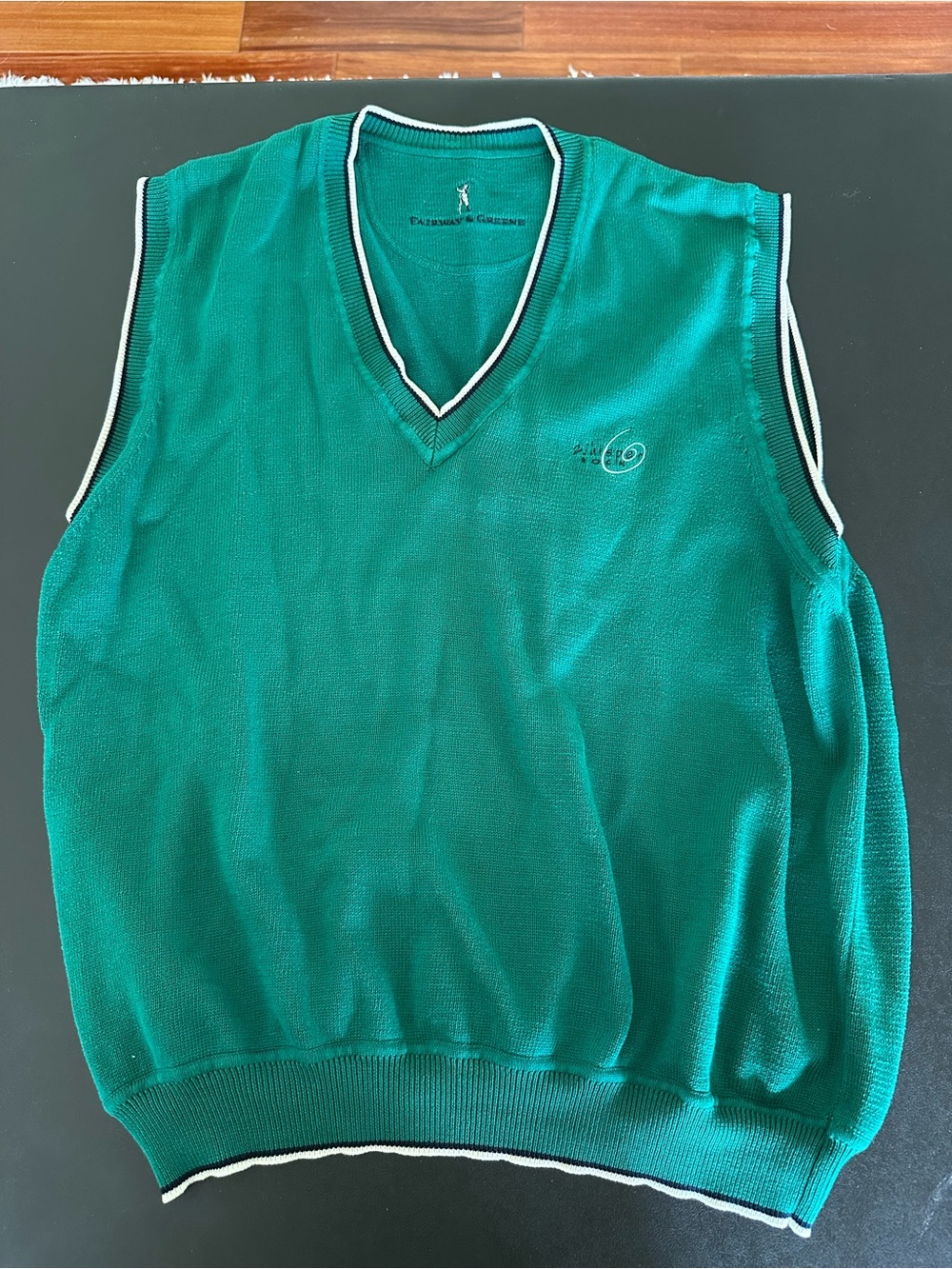 Fairway & Greene Golf Green V-Neck Sleeveless Sweater Vest Mens XL Whisper Rock